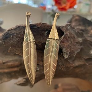 Kenneth Jay Lane leaf earring gold color